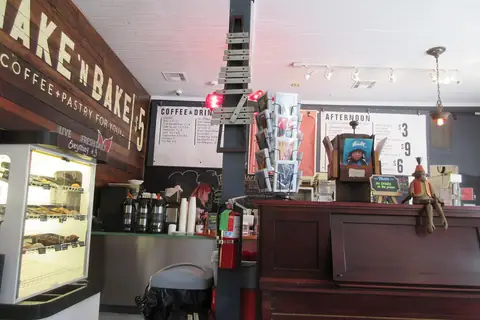 Cake Shop photo 2